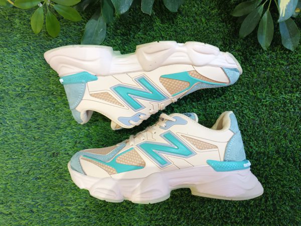 کتونی زنانه مدل نیوبالانس (New Balance)